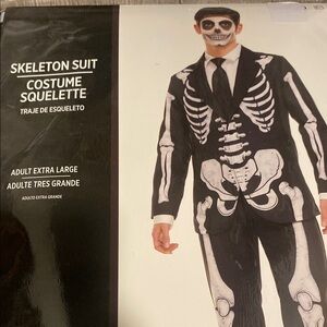 Skeleton suit size extra large 44